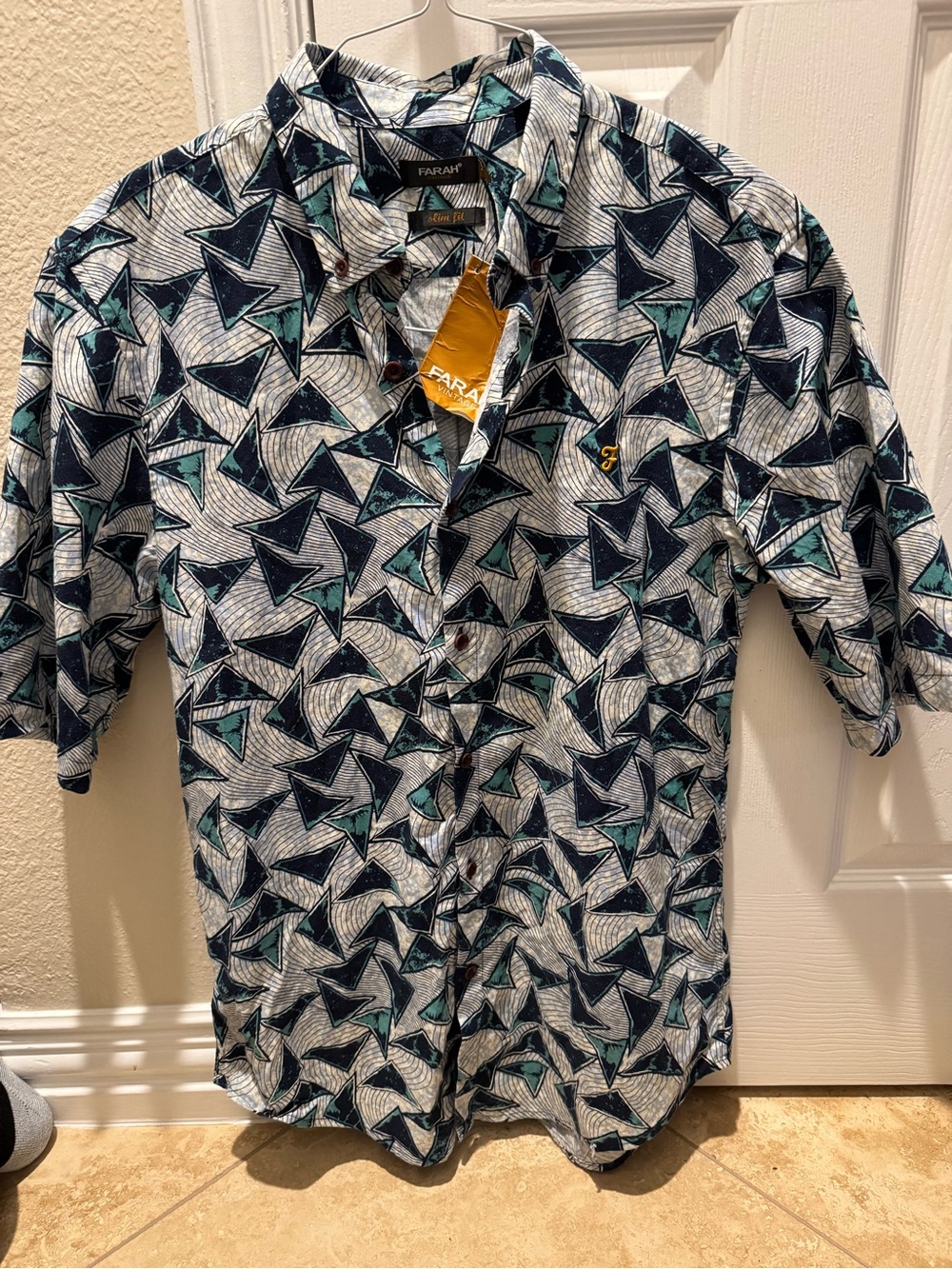 Farah Men's White Navy & Teal Geometric Short Sleeve Button-Down